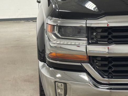 Used 2017 Chevrolet Silverado 1500 LT w/ All Star Edition AWD/4WD image 5