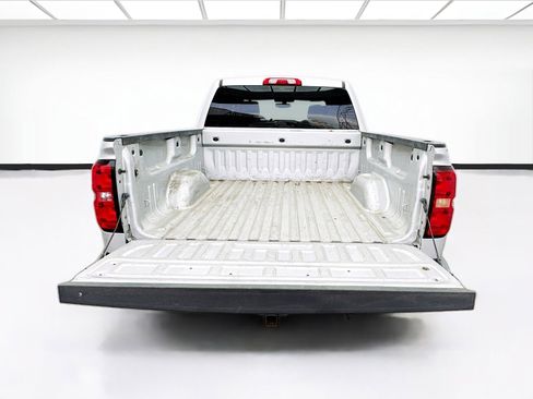 Used 2018 Chevrolet Silverado 1500 LT w/ All Star Edition RWD image 16