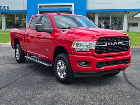 Used 2024 RAM 2500 Big Horn w/ Sport Appearance Package AWD/4WD image 19