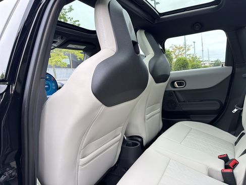 New 2026 MINI Cooper 4-Door Hardtop FWD image 43