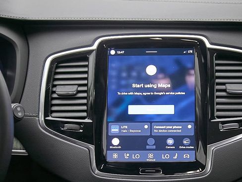 Certified 2023 Volvo XC90 T8 Ultimate w/ Lounge Package AWD/4WD image 28