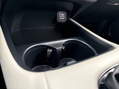 Used 2024 Honda HR-V LX image 30