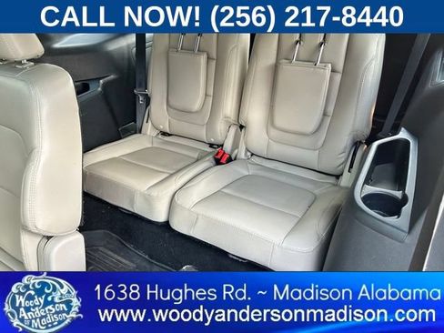 Used 2019 Ford Explorer XLT w/ Equipment Group 202A FWD image 19