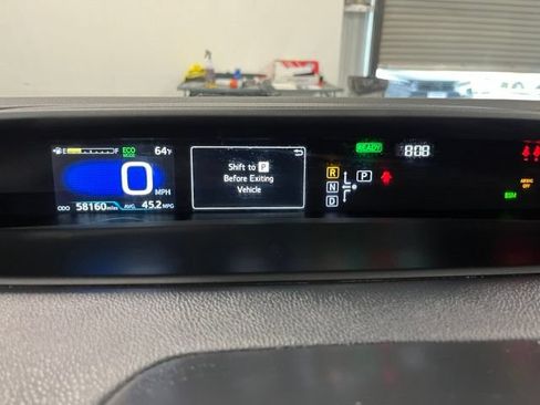 Used 2017 Toyota Prius Four w/ Advanced Technology Package FWD image 25