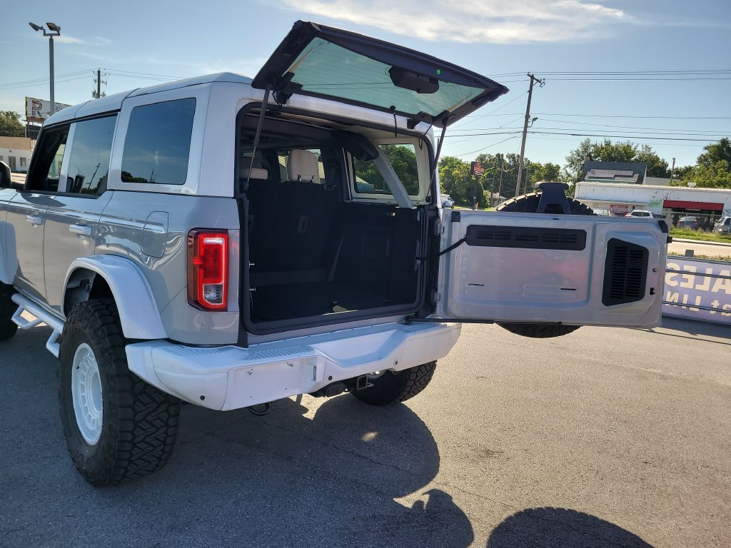 New 2026 Ford Bronco Heritage Edition AWD/4WD image 6