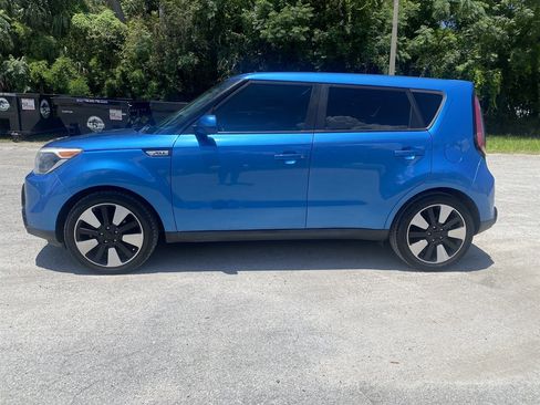 Used 2016 Kia Soul + w/ Designer's Package image 4