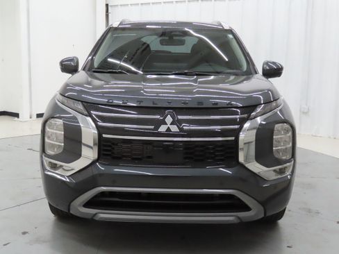 New 2026 Mitsubishi Outlander SEL image 8