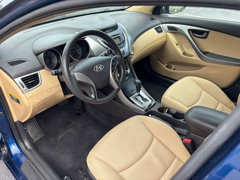 Used 2013 Hyundai Elantra GLS image 12