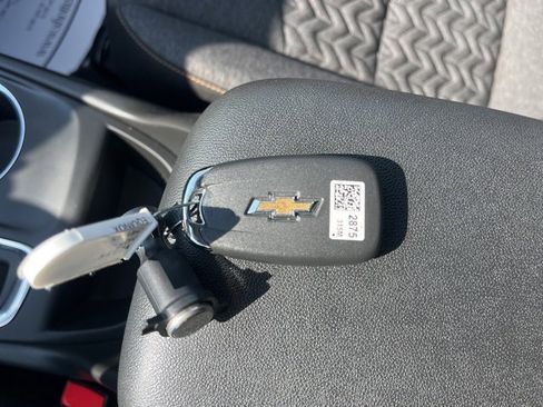 Used 2022 Chevrolet Equinox LT image 67