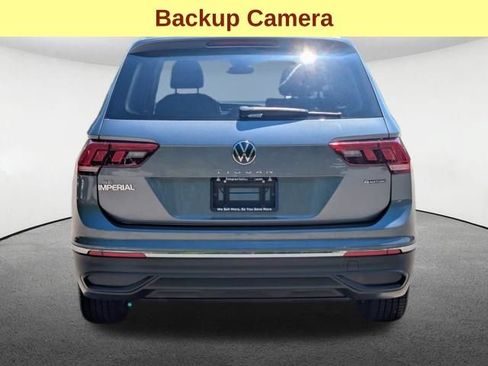 Used 2022 Volkswagen Tiguan SE AWD/4WD image 6