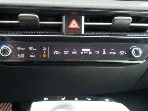Certified 2024 Kia EV6 GT-Line w/ GT-Line White Seat Package AWD/4WD image 23