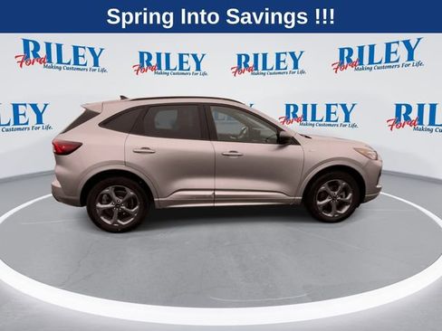 Used 2023 Ford Escape ST-Line w/ Tech Pack #1 AWD/4WD image 11