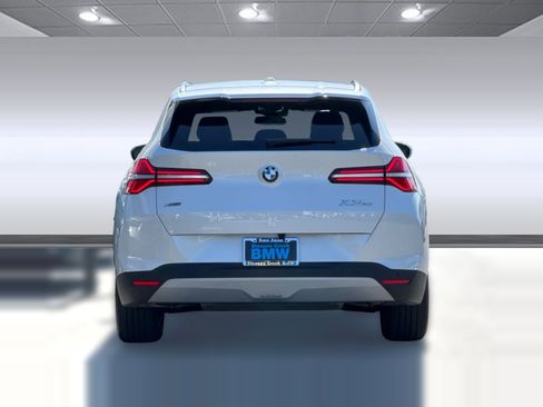 Used 2026 BMW X3 xDrive30i w/ Premium Package AWD/4WD image 10