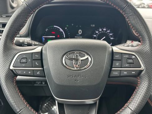 Certified 2024 Toyota Sienna XSE w/ XSE Premium Package FWD image 30