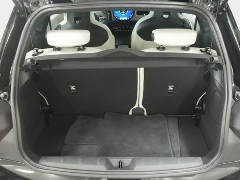 Certified 2025 MINI Cooper 2-Door Hardtop image 24