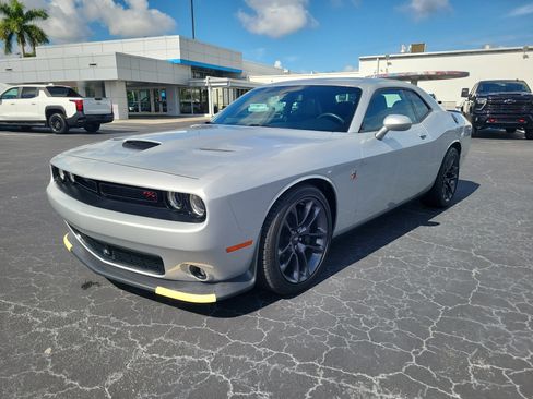 Used 2023 Dodge Challenger R/T Scat Pack w/ Plus Package RWD image 2