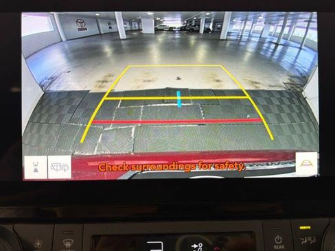 Certified 2025 Toyota Grand Highlander FWD image 34