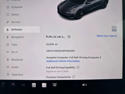 Used 2023 Tesla Model 3 Standard Range image 13