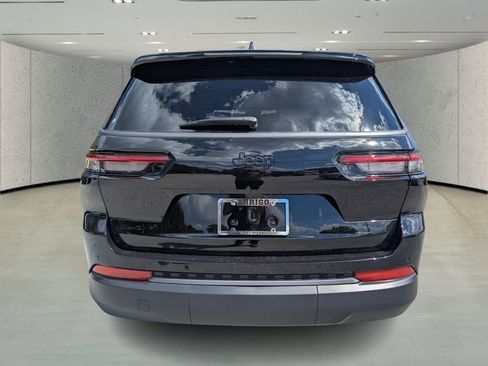 New 2026 Jeep Grand Cherokee L 4WD image 5