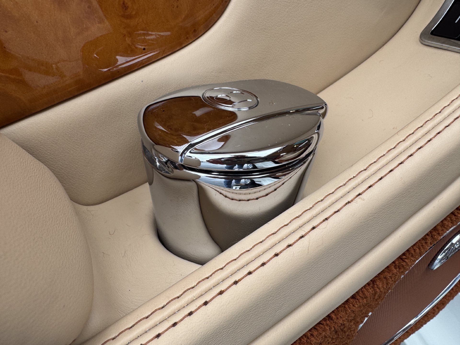 Used 2013 Bentley Mulsanne RWD image 68