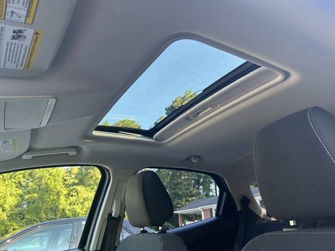 Used 2019 Ford EcoSport SE FWD image 21