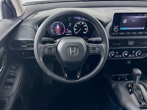 Used 2024 Honda HR-V LX image 17