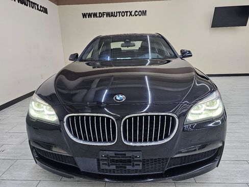 Used 2015 BMW 750i w/ M Sport Edition RWD image 3