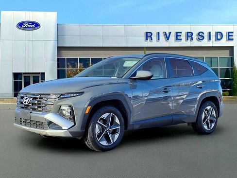 Used 2025 Hyundai Tucson SEL image 3