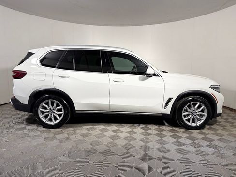 Used 2021 BMW X5 xDrive40i w/ Convenience Package AWD/4WD image 8