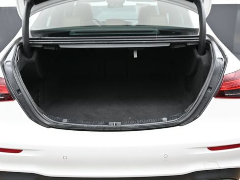 Used 2023 Mercedes-Benz E 350 4MATIC Sedan image 14