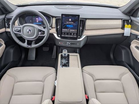 New 2026 Volvo XC90 T8 Plus w/ Protection Package AWD/4WD image 11