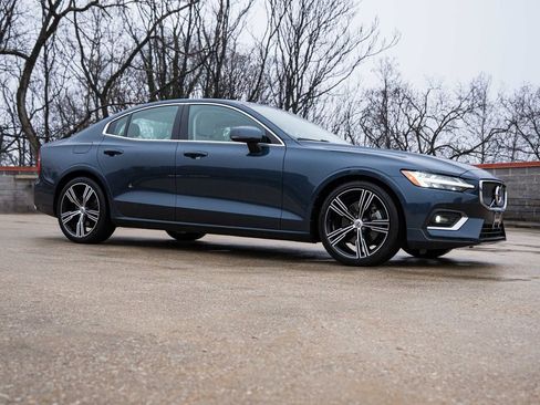 Used 2020 Volvo S60 T5 Inscription image 7