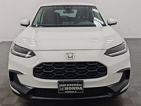 New 2026 Honda HR-V LX image 3