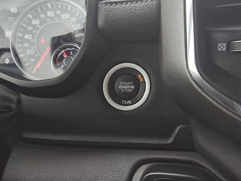 Used 2024 RAM 1500 Laramie RWD image 20