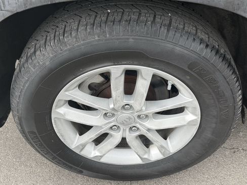 Used 2014 Kia Sorento EX AWD/4WD image 24