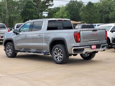 New 2026 GMC Sierra 1500 SLT AWD/4WD image 3