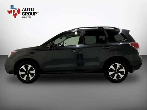 Used 2017 Subaru Forester 2.5i Premium AWD/4WD image 9