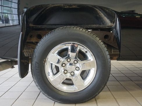 Used 2012 Chevrolet Silverado 1500 LTZ w/ Chrome Essentials Package image 30