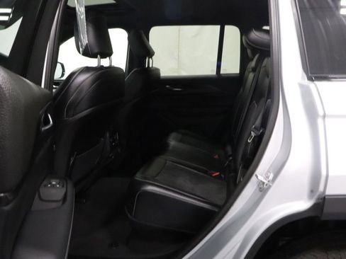 Certified 2024 Jeep Grand Cherokee Altitude AWD/4WD image 13