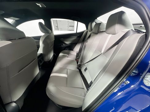 New 2026 Toyota Camry SE image 28