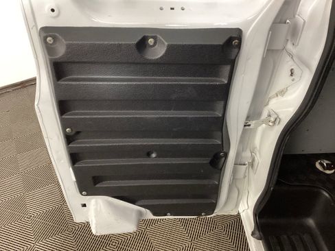 Used 2020 GMC Savana 2500 image 14