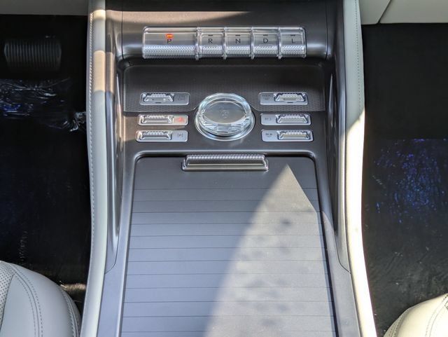 New 2026 Lincoln Nautilus Premier AWD/4WD image 19