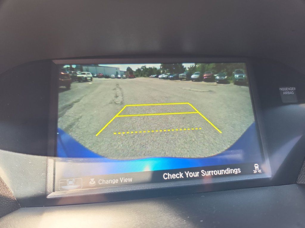 Used 2020 Acura MDX w/ Technology Package AWD/4WD image 40