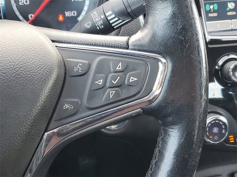 Used 2017 Chevrolet Cruze Premier image 18