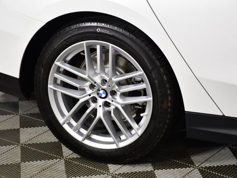 Used 2025 BMW 530i xDrive AWD/4WD image 55