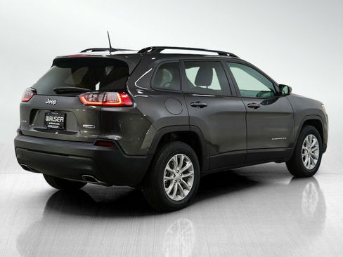 Used 2022 Jeep Cherokee Latitude Lux image 5