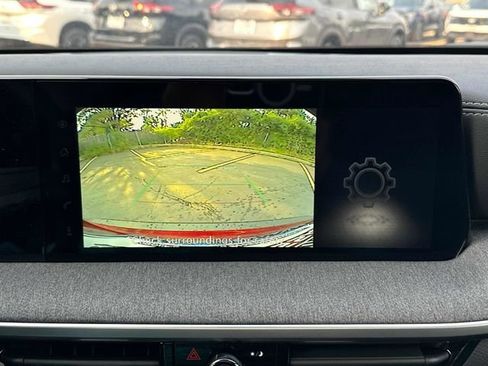 New 2025 Nissan Kicks SV w/ SV Premium Package image 15