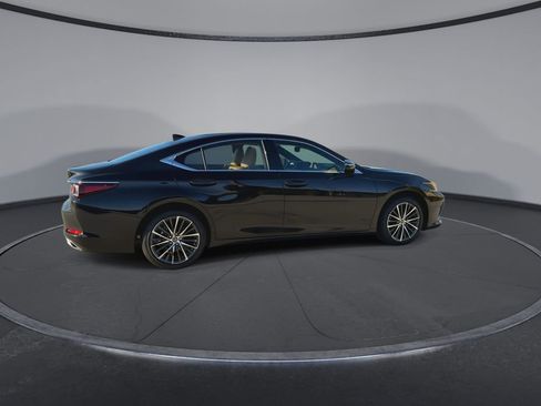 Used 2025 Lexus ES 350 w/ Premium Package FWD image 9