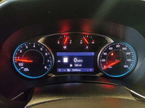 Used 2020 Chevrolet Equinox Premier image 23