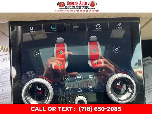 Used 2018 Land Rover Range Rover Velar R-Dynamic SE AWD/4WD image 46